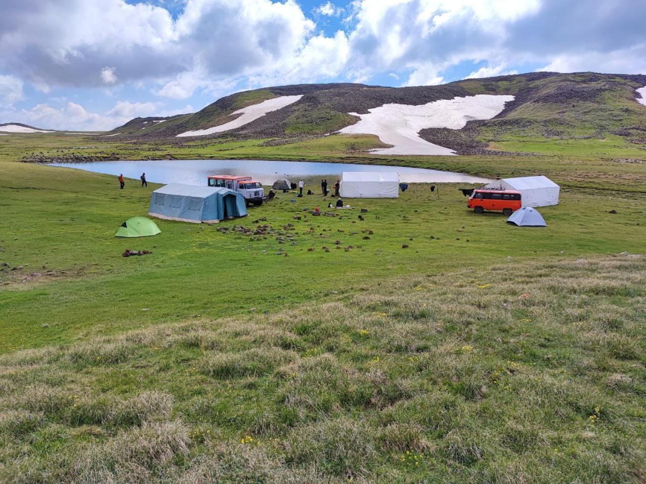 Highland Hostel Jerevan Exteriör bild